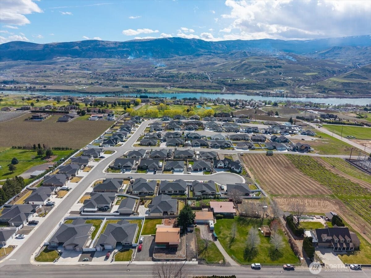 2637 Patriot Way SE East Wenatchee WA 98802