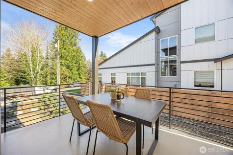 5908 212th Place SW Mountlake Terrace WA 98043