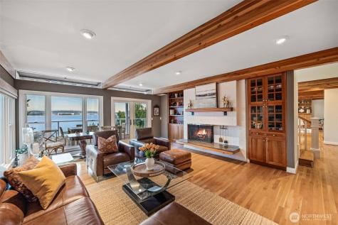 8246 E Mercer Way Mercer Island WA 98040