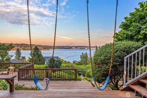 8246 E Mercer Way Mercer Island WA 98040
