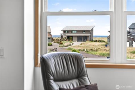 1104 120th Place Long Beach WA 98631