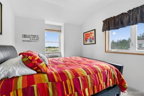 1104 120th Place Long Beach WA 98631