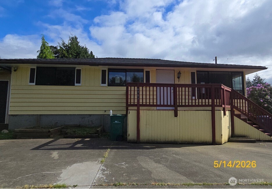 6703 S 120th Street Seattle WA 98178