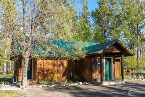 13 River Run Drive Winthrop WA 98862