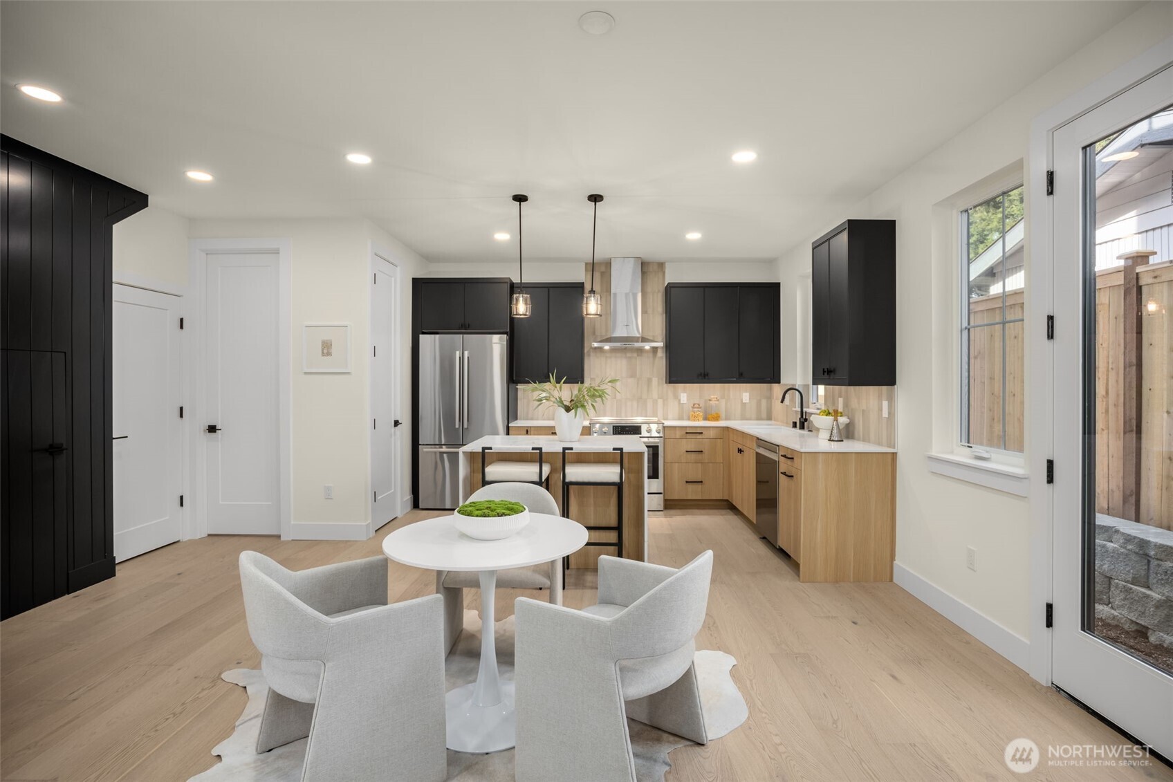 13806 84th Lane NE Kirkland WA 98034