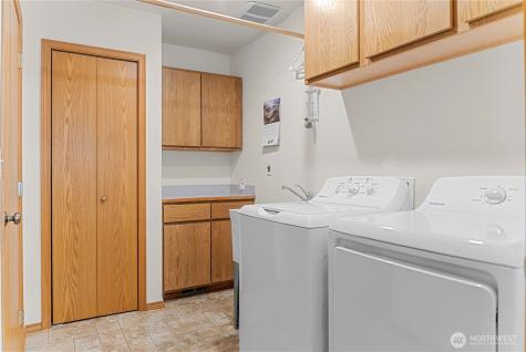605 Pinyon Place Omak WA 98841