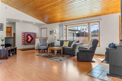 605 Pinyon Place Omak WA 98841