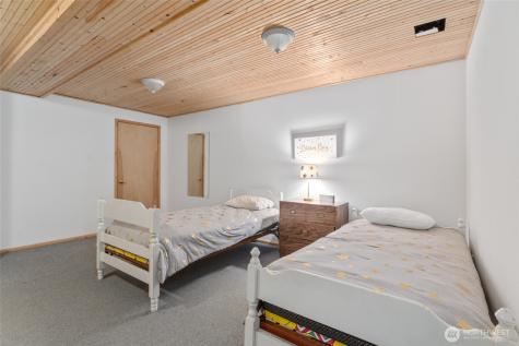 15082 South Lakeshore Road Chelan WA 98816