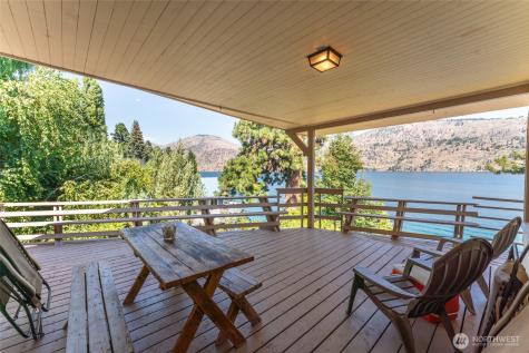 15082 South Lakeshore Road Chelan WA 98816