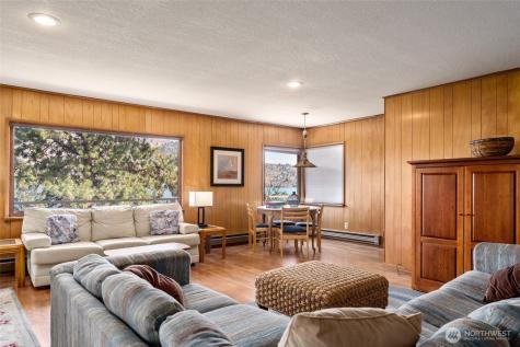 15082 South Lakeshore Road Chelan WA 98816