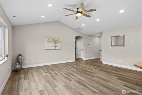 20022 98th Avenue E Graham WA 98338