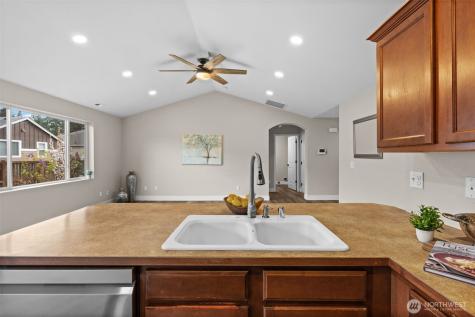 20022 98th Avenue E Graham WA 98338