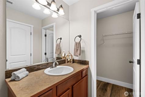 20022 98th Avenue E Graham WA 98338