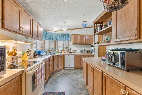 19307 100th Avenue E Graham WA 98338