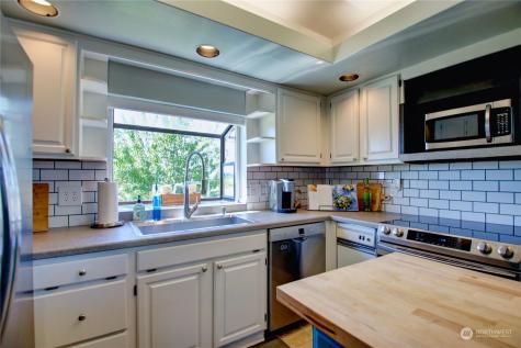 16973 Beaver Marsh Road Mount Vernon WA 98273