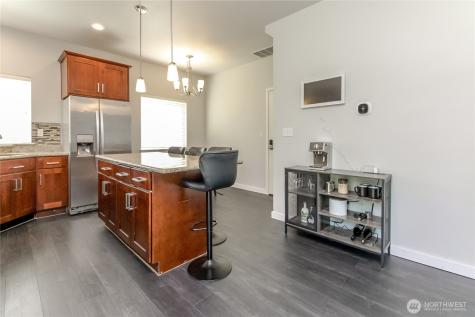 17609 146th Avenue E Orting WA 98360