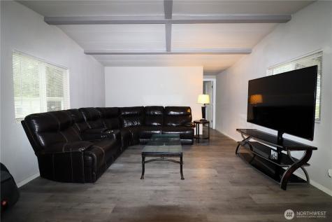23905 101st Avenue E Graham WA 98338