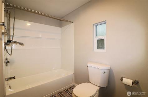 23905 101st Avenue E Graham WA 98338
