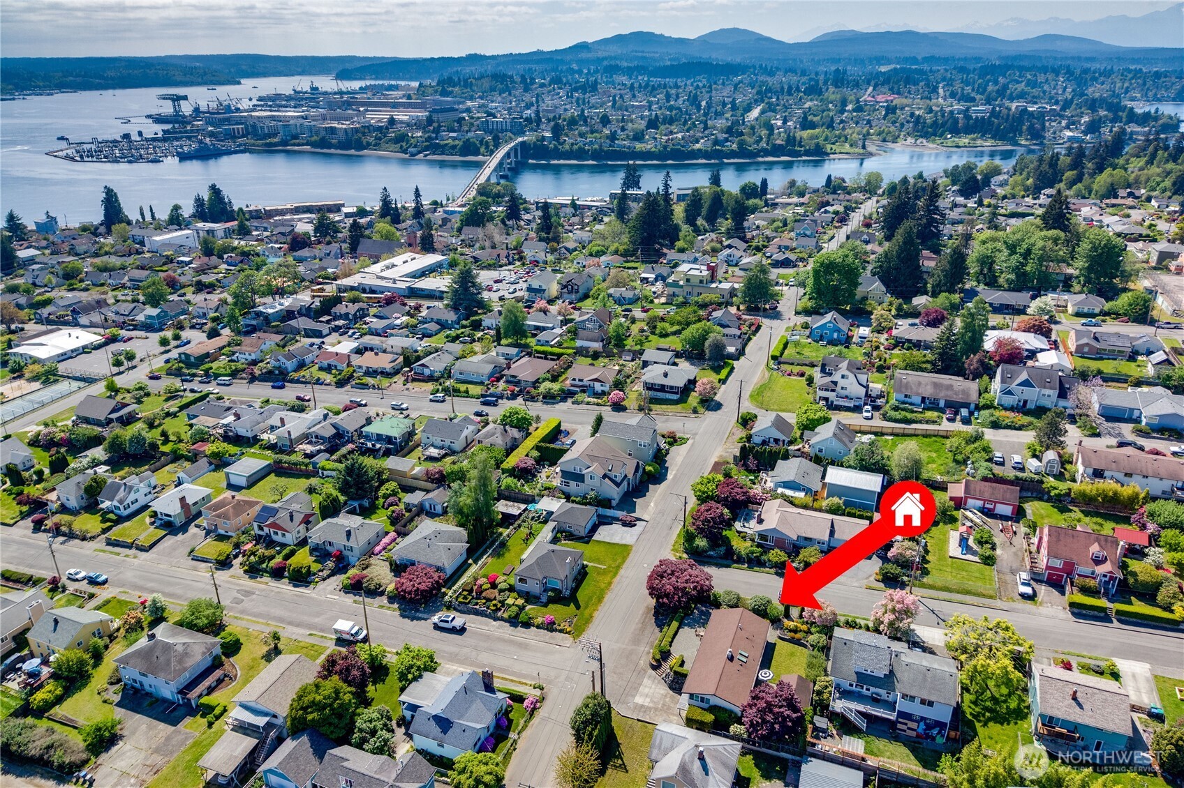 2702 E 16th Street Bremerton WA 98310