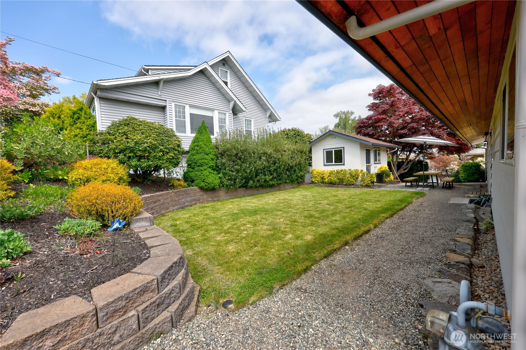 2702 E 16th Street Bremerton WA 98310