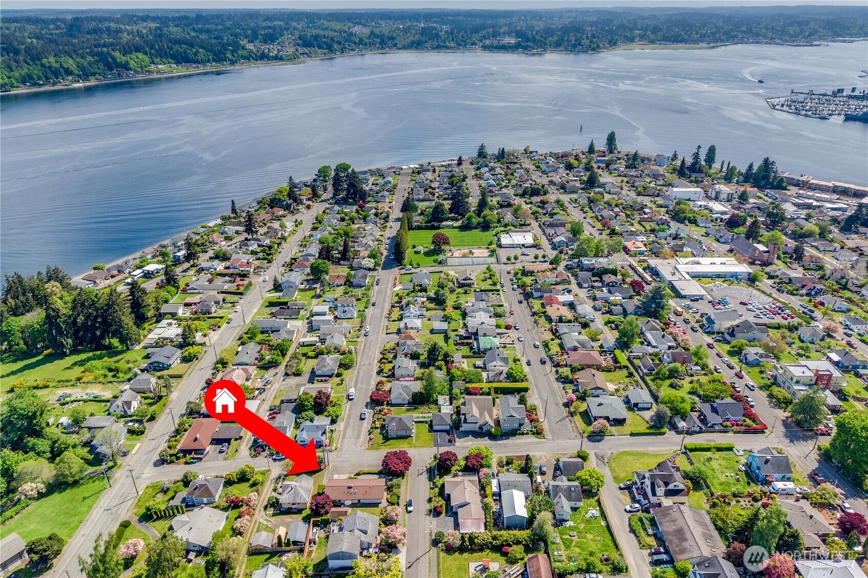 2702 E 16th Street Bremerton WA 98310