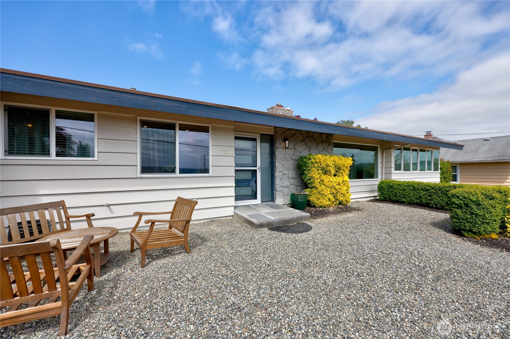 2702 E 16th Street Bremerton WA 98310