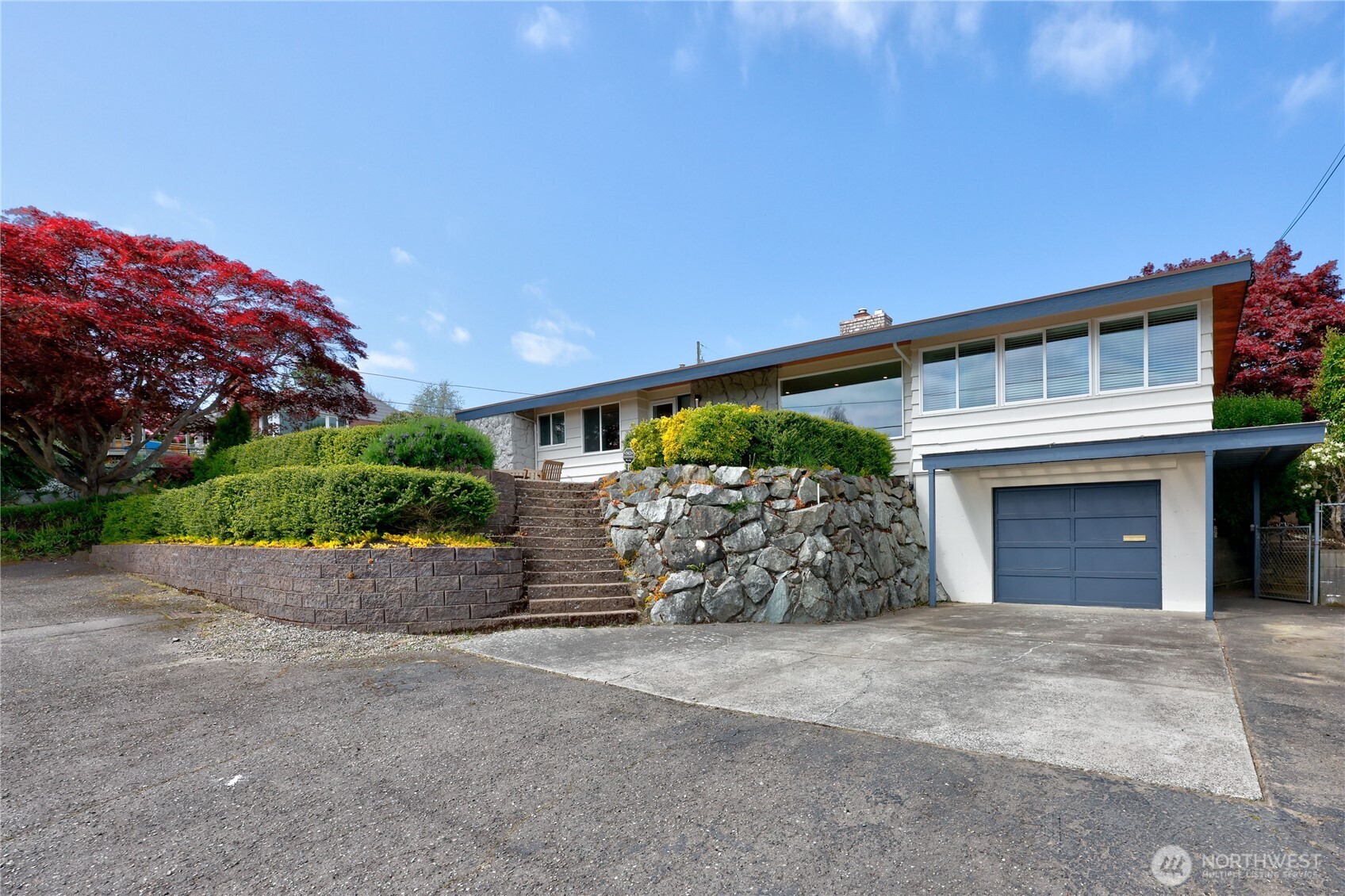 2702 E 16th Street Bremerton WA 98310