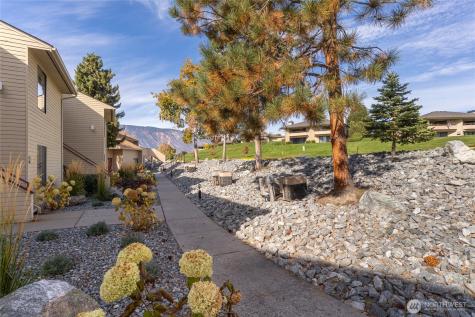 1 Nekquelekin Manson WA 98831