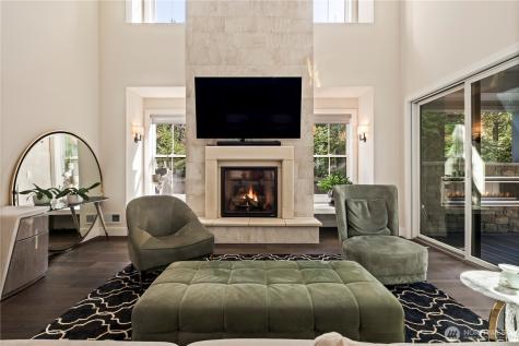 811 245th Place NE Sammamish WA 98074