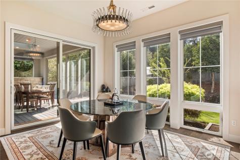 811 245th Place NE Sammamish WA 98074