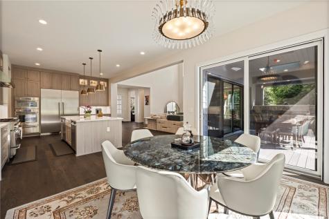 811 245th Place NE Sammamish WA 98074