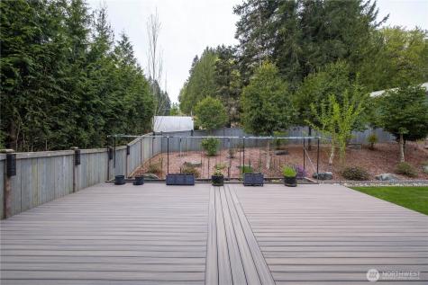 811 245th Place NE Sammamish WA 98074