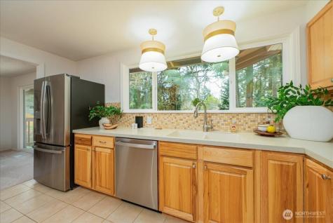 18015 56th Avenue W Lynnwood WA 98037