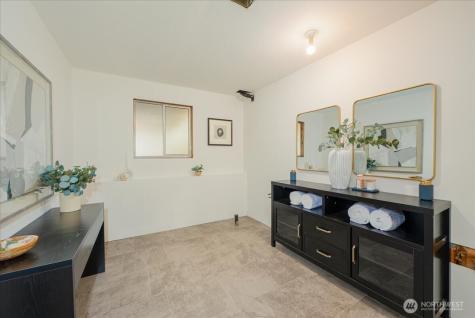 18015 56th Avenue W Lynnwood WA 98037