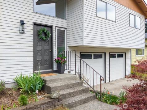 18015 56th Avenue W Lynnwood WA 98037