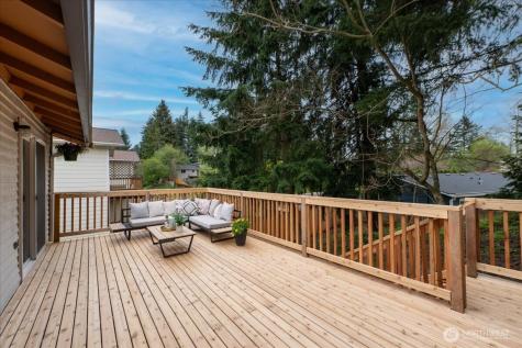18015 56th Avenue W Lynnwood WA 98037