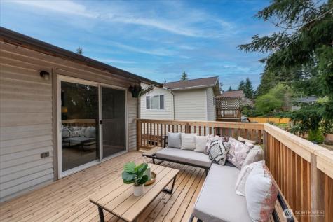 18015 56th Avenue W Lynnwood WA 98037
