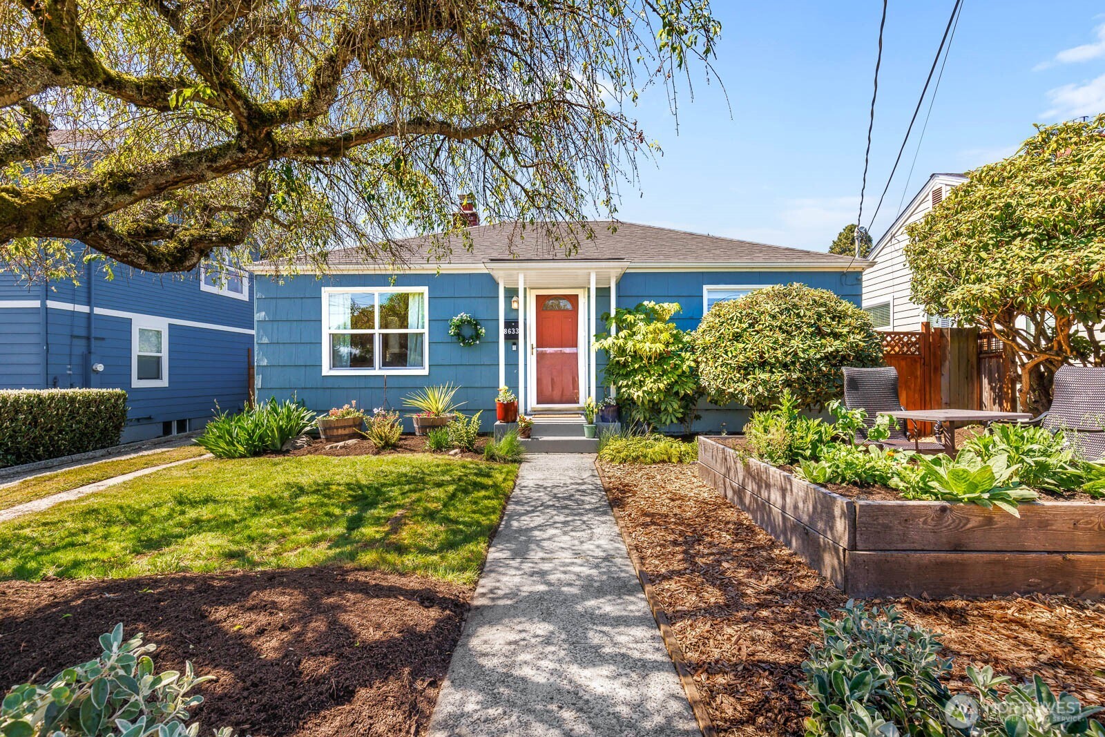 8633 36th Ave SW Seattle WA 98126