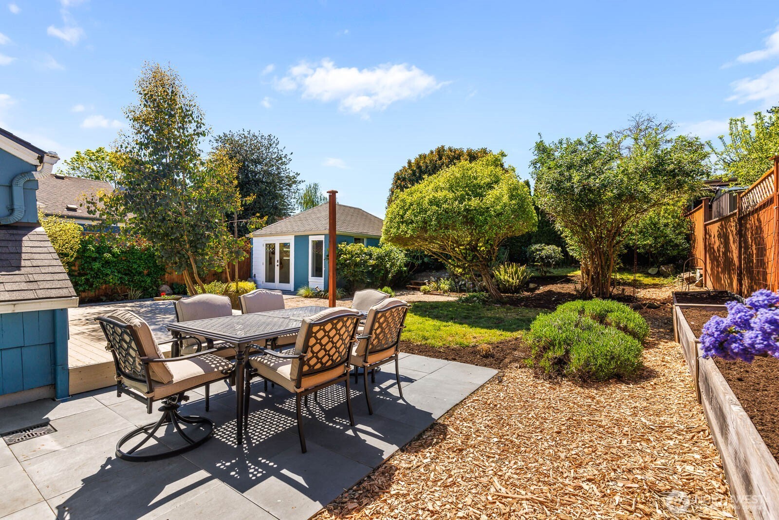 8633 36th Ave SW Seattle WA 98126