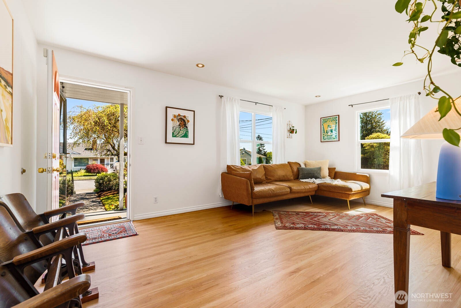 8633 36th Ave SW Seattle WA 98126