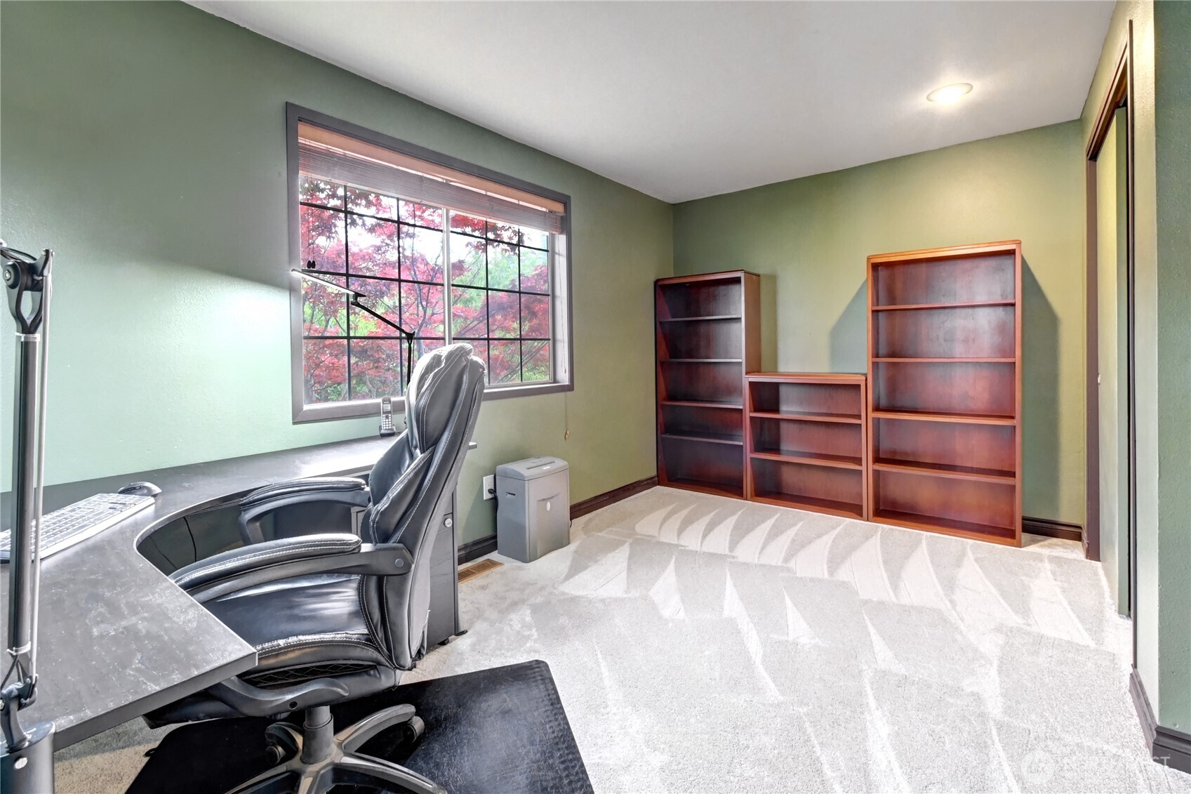 4914 Dover Street Everett WA 98203