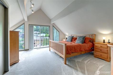 4914 Dover Street Everett WA 98203