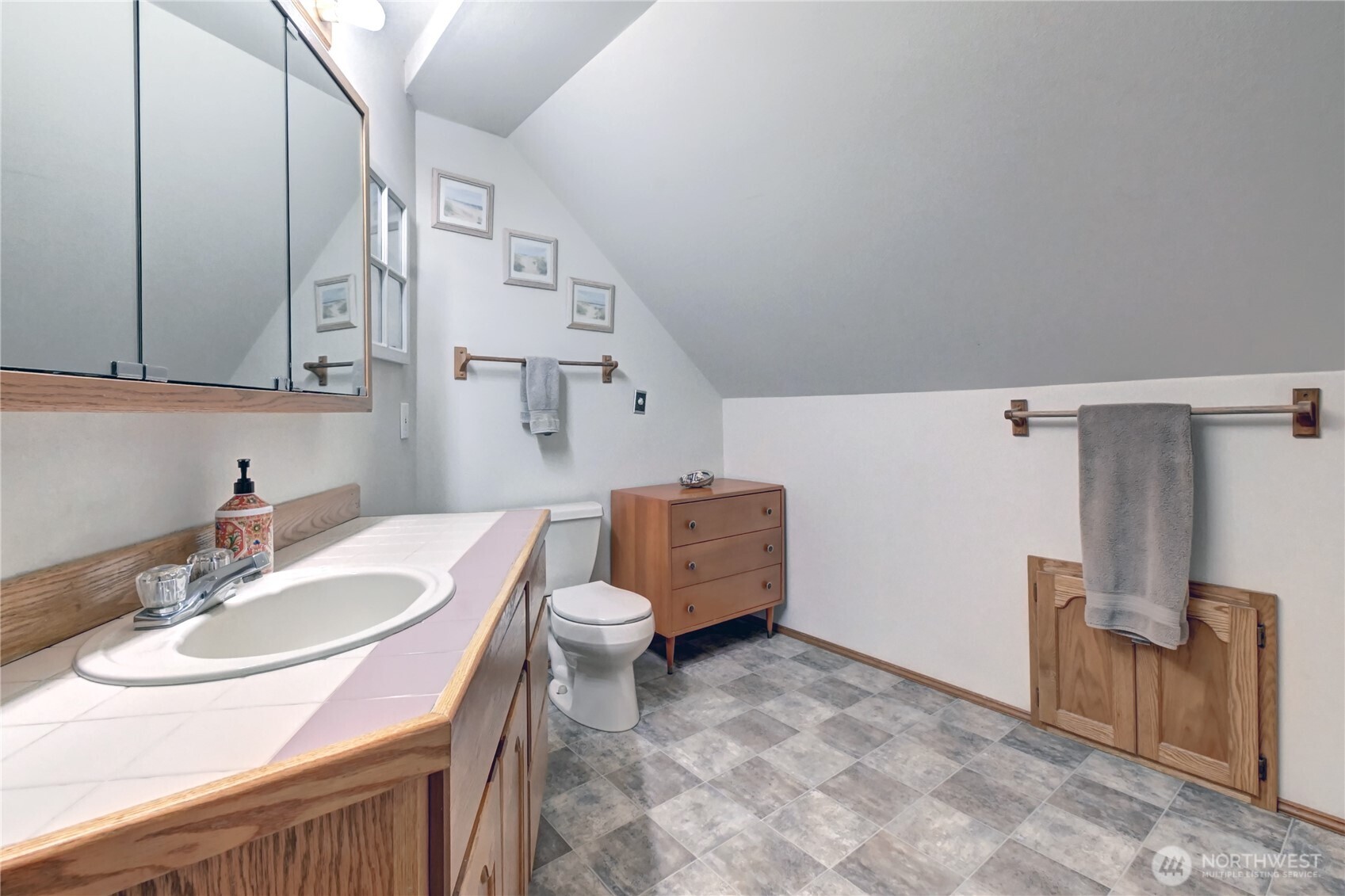 4914 Dover Street Everett WA 98203