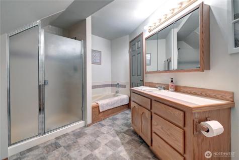 4914 Dover Street Everett WA 98203