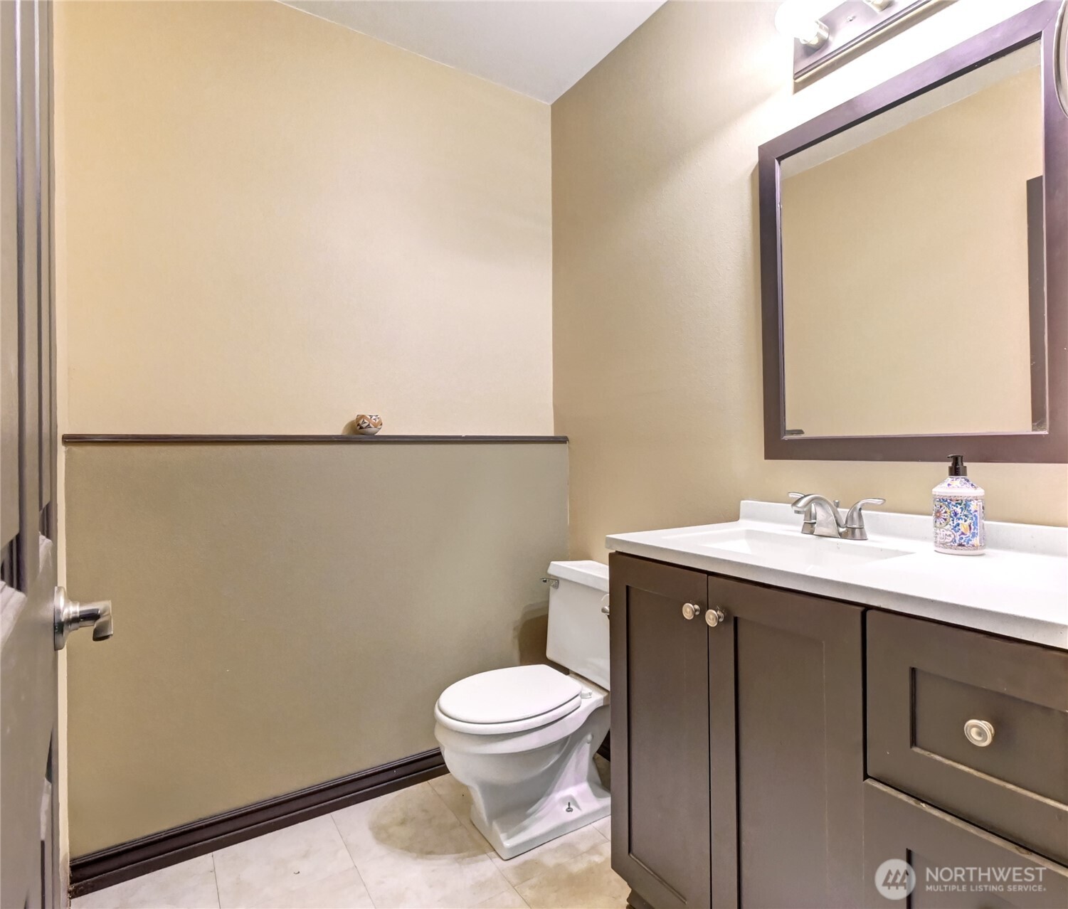 4914 Dover Street Everett WA 98203