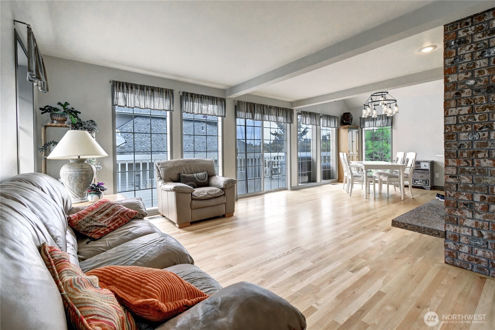 4914 Dover Street Everett WA 98203
