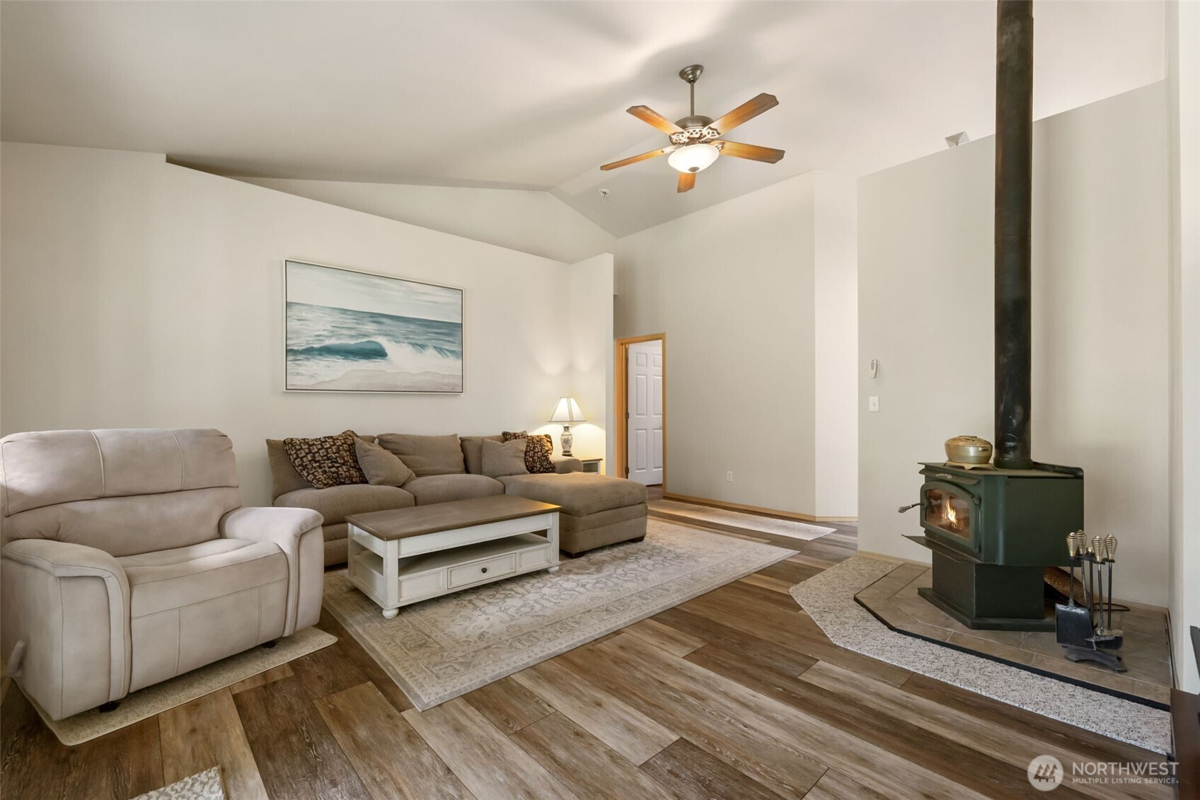 5056 SW Lake Helena Road Port Orchard WA 98367