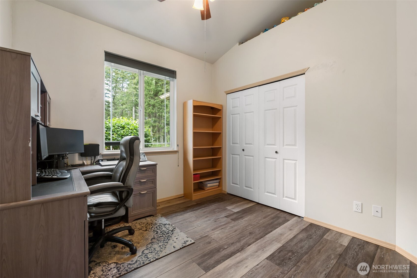 5056 SW Lake Helena Road Port Orchard WA 98367