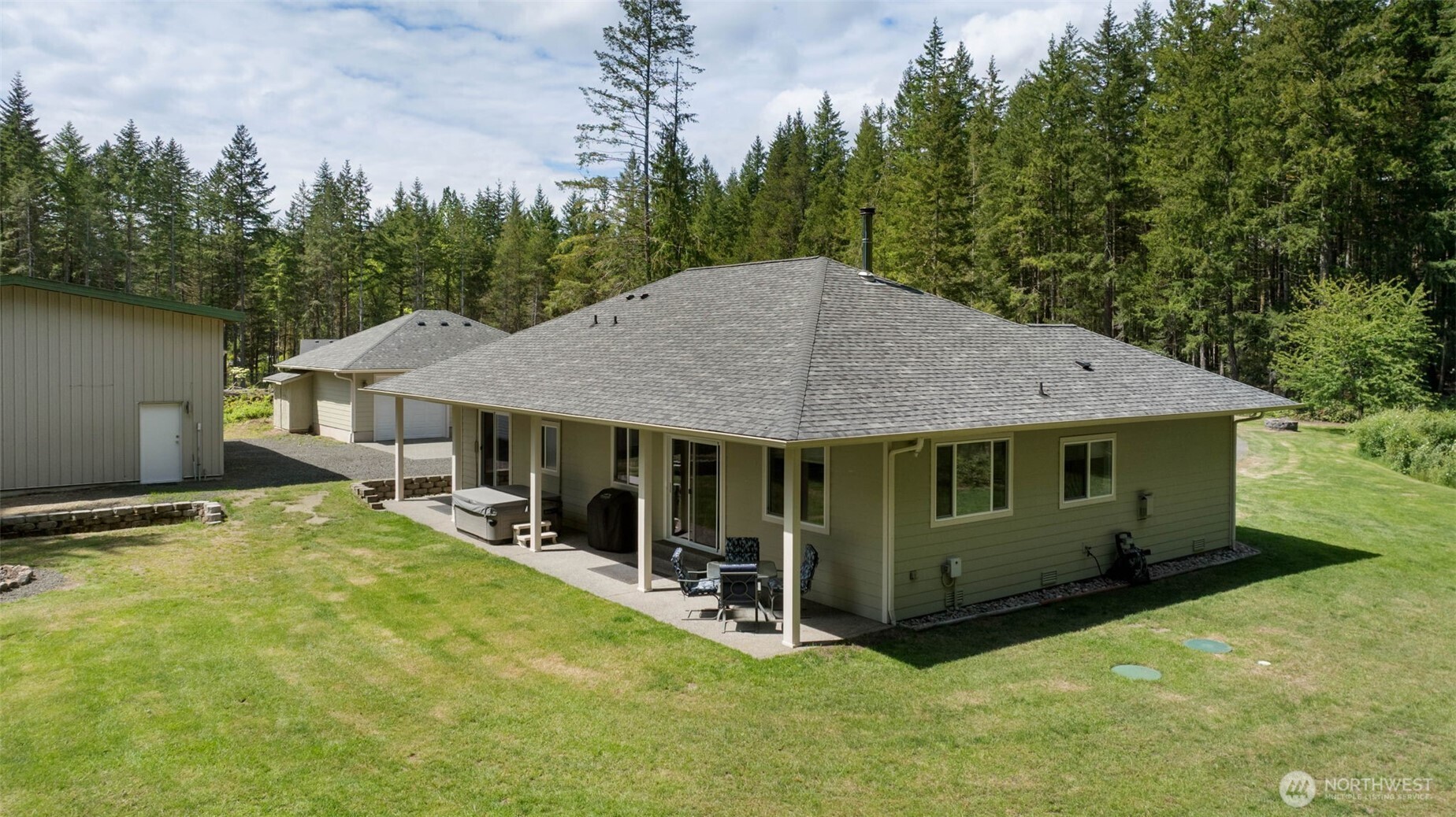 5056 SW Lake Helena Road Port Orchard WA 98367