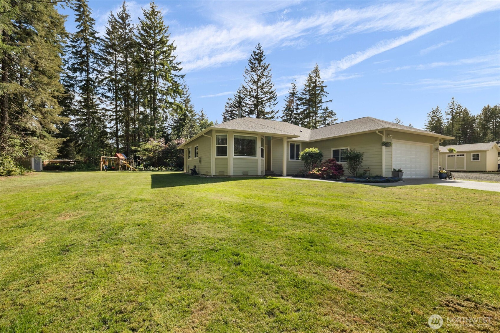 5056 SW Lake Helena Road Port Orchard WA 98367